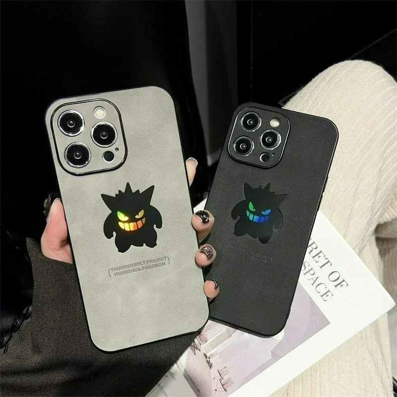 Apple Iphone 15 Pro Max - Karikatür Anime Gengar Deri Dokulu Lazer
